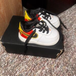 Nike Air Force 1 Low 'Roswell Raygun' 4C Gently Used